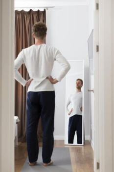 Übersehen, unterschätzt, unterversorgt: neues Informations- und Fortbildungsportal klärt auf über Essstörungen bei Jungen und Männern